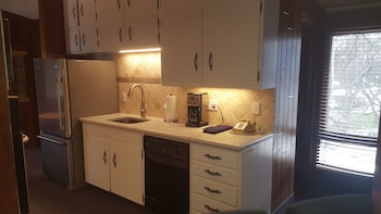 Standard Condo, 2 Bedrooms, Private Bathroom