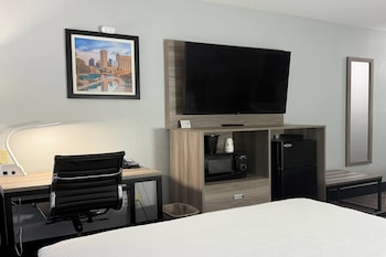 Room, 1 King Bed with Sofa bed, Non Smoking