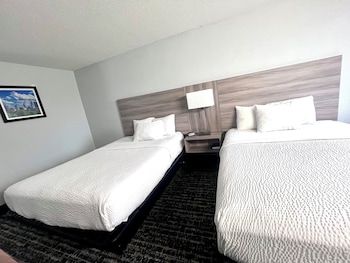 Room, 2 Queen Beds, Non Smoking