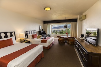 Superior Room, 2 Double Beds
