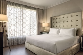 Suite, 2 Bedrooms, Non Smoking, Refrigerator (Penthouse)