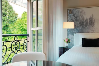 Room, 2 Twin Beds, Garden View