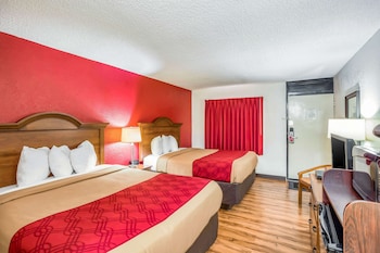 Room, 2 Queen Beds, Non Smoking