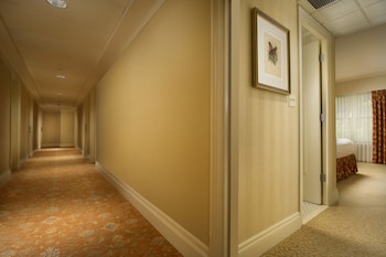 Classic Room, 1 Queen Bed