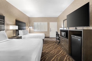 Standard Room, 2 Double Beds, Accessible, Refrigerator & Microwave