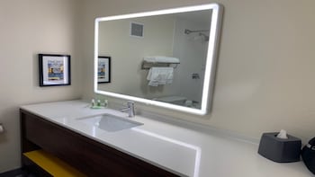 Premium Room, 1 King Bed