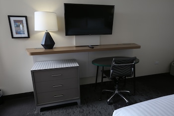 Suite, 1 King Bed
