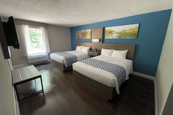 Room, 2 Queen Beds, Non Smoking