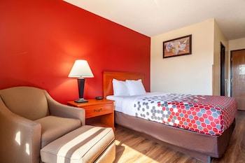 Standard Room, 1 Queen Bed, Non Smoking