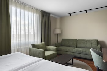 Standard Studio, 2 Twin Beds, Non Smoking (with Sofabed)