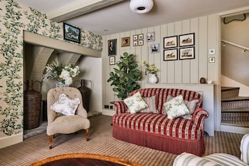 Cottage King Room