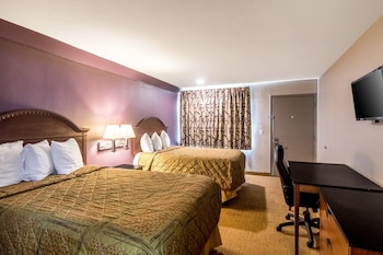 Standard Room, 2 Double Beds, Non Smoking