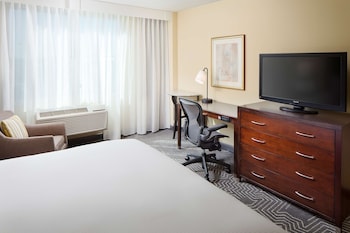 1 Queen Bed, Non-Smoking