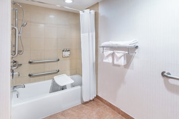 Standard Room, 1 King Bed, Accessible Bathtub (Mobility Accessible)