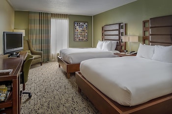 2 Queen Beds Non-Smoking