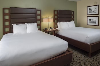 2 Queen Beds Non-Smoking