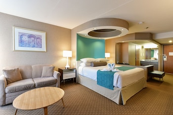 Superior Suite, 1 King Bed, Non Smoking, Fireplace