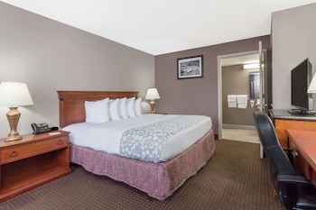 Room, 2 Queen Beds, Non Smoking