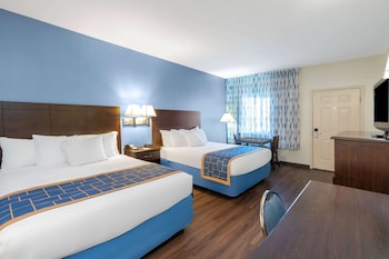 Room, 2 Queen Beds, Non Smoking (Pet-Friendly)
