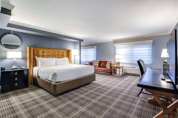 Suite, 1 King Bed (Yearling Studio)