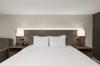 Suite, 1 King Bed, Non Smoking