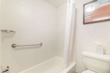Business Room, 2 Double Beds, Non Smoking