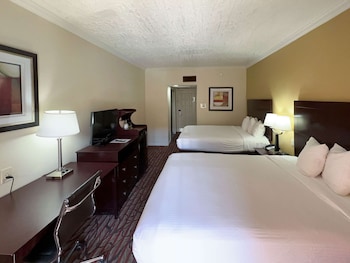 Standard Room, 2 Queen Beds, Smoking