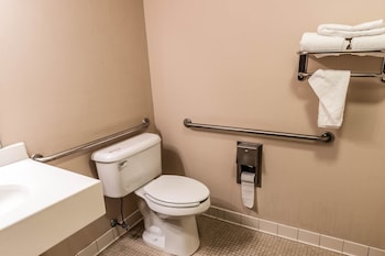 Standard Room, 2 Queen Beds, Non Smoking