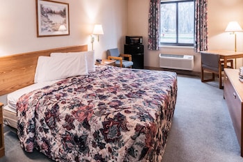 Suite, 1 King Bed, Non Smoking