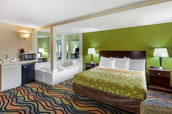 Suite, 1 King Bed with Sofa bed, Accessible, Non Smoking