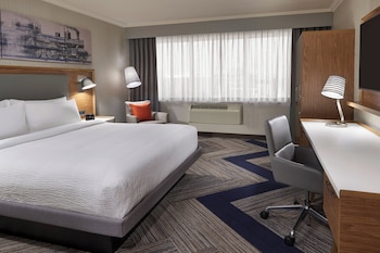 Room, 1 King Bed, City View
