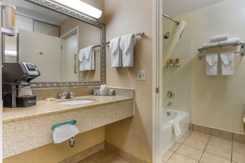 Standard Room, 1 King Bed, Non Smoking, Fireplace (Larger Room)
