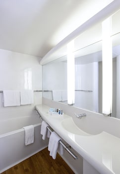 Classic Twin Room, Multiple Beds