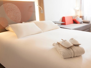 Executive Room, 1 Double Bed with Sofa bed