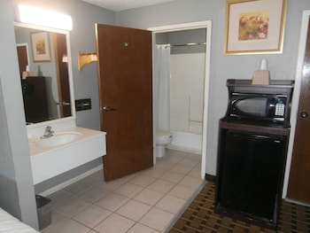 Standard Room, 2 Double Beds, Smoking