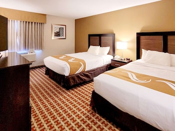 Room, 2 Queen Beds, Non Smoking