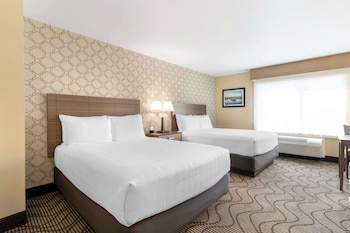 Standard Room, 2 Queen Beds, Non Smoking, Kitchenette