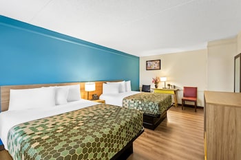 Room, 2 Queen Beds, Smoking