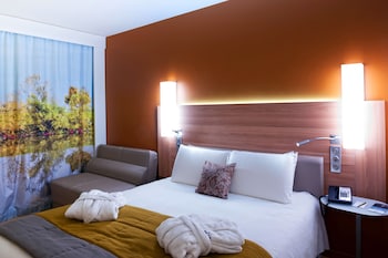 Family Room, Multiple Beds