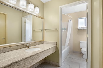 Suite, 2 Queen Beds, Non Smoking, Refrigerator & Microwave