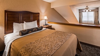 Suite, 1 Queen Bed, Non Smoking, Jetted Tub
