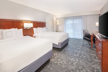 Room, 2 Double Beds (Mobility/Hearing Access, Transf Shwr)