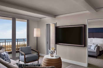 Suite, 1 Bedroom, Ocean View (Balcony)