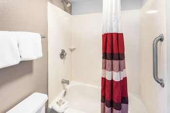 Deluxe Room, 1 King Bed (Smoke Free)