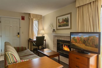 Traditional Studio Suite, 2 Queen Beds