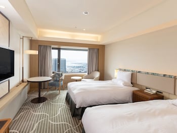 Standard Twin Room, Non Smoking (28-33F, Skyview floor)
