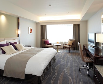 Deluxe Double Room, Non Smoking (16-27F, Authentic floor)