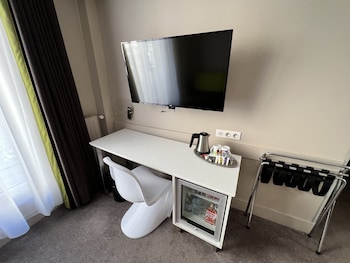 Standard Room, 1 Double Bed with Sofa bed