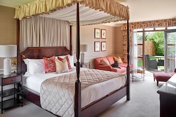 Luxury Room (Private Garden)