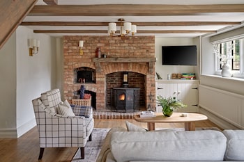Room (The Lodge)